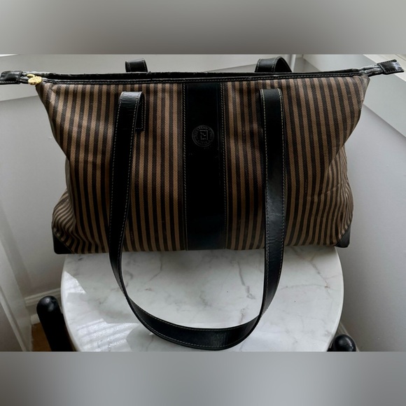 Vintage Fendi Bag - Picture 3 of 14